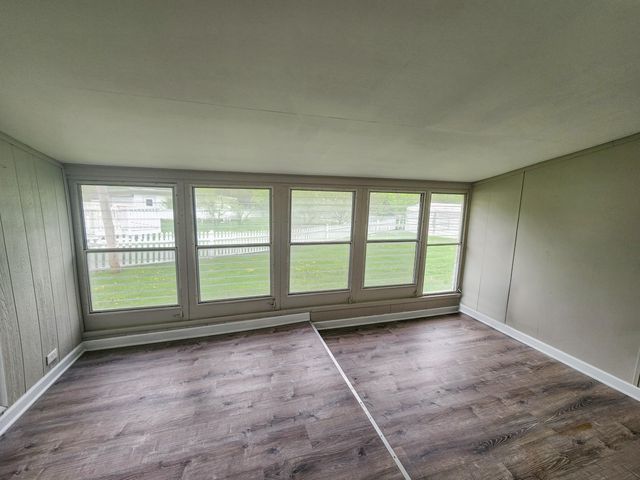 5377 Cleveland Lane, Merrillville, IN 46410