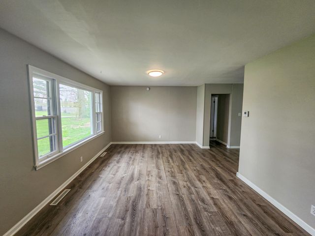5377 Cleveland Lane, Merrillville, IN 46410