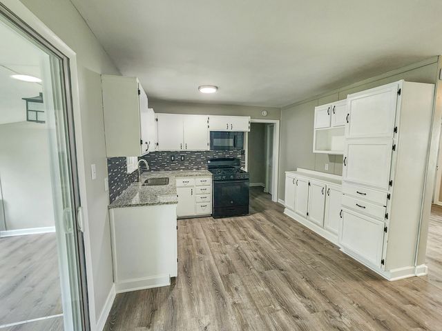 5377 Cleveland Lane, Merrillville, IN 46410