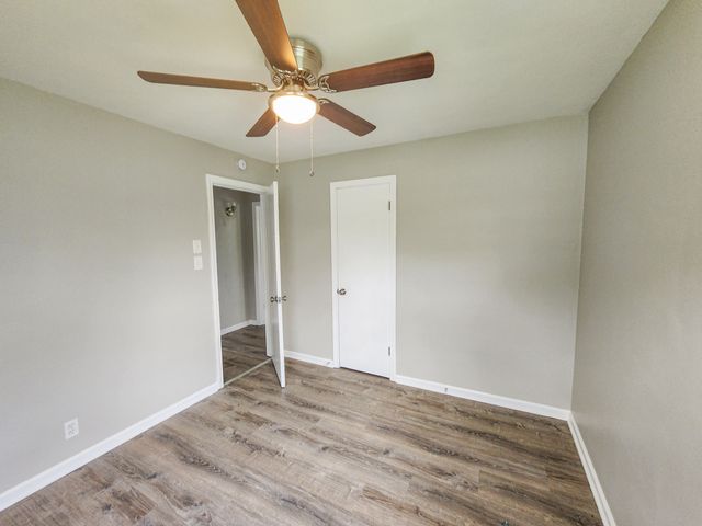 5377 Cleveland Lane, Merrillville, IN 46410
