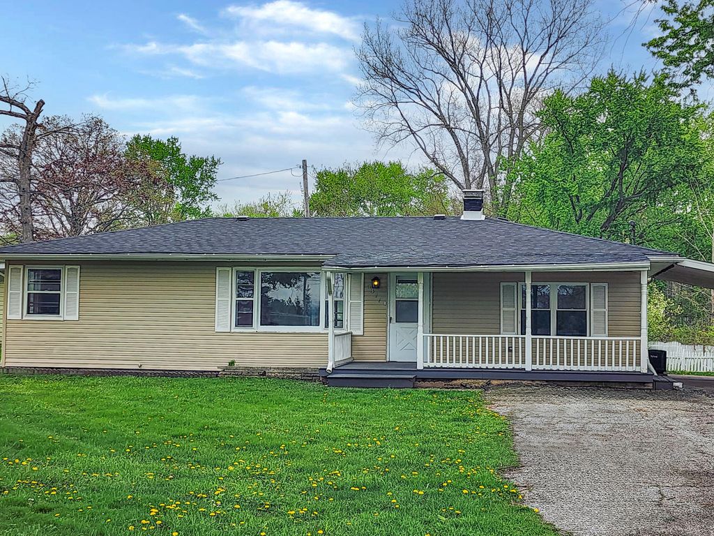 5377 Cleveland Lane, Merrillville, IN 46410