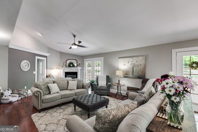 1526 Old Newnan Road, Carrollton, GA 30116