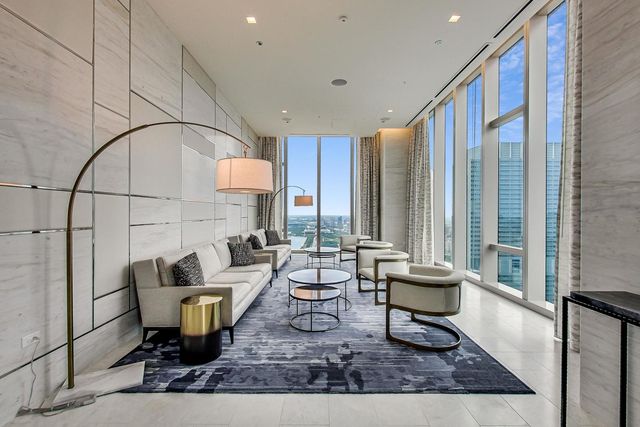 363 E Wacker Drive 5506, Chicago, IL 60601