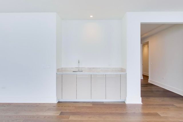 363 E Wacker Drive 5506, Chicago, IL 60601