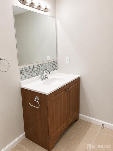 43 deerberry Lane, South Brunswick, NJ 08852