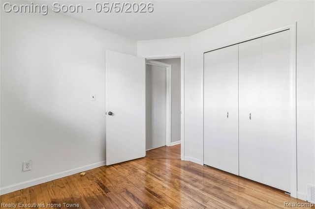 20790 Shoreview Street, Clinton Township, MI 48035