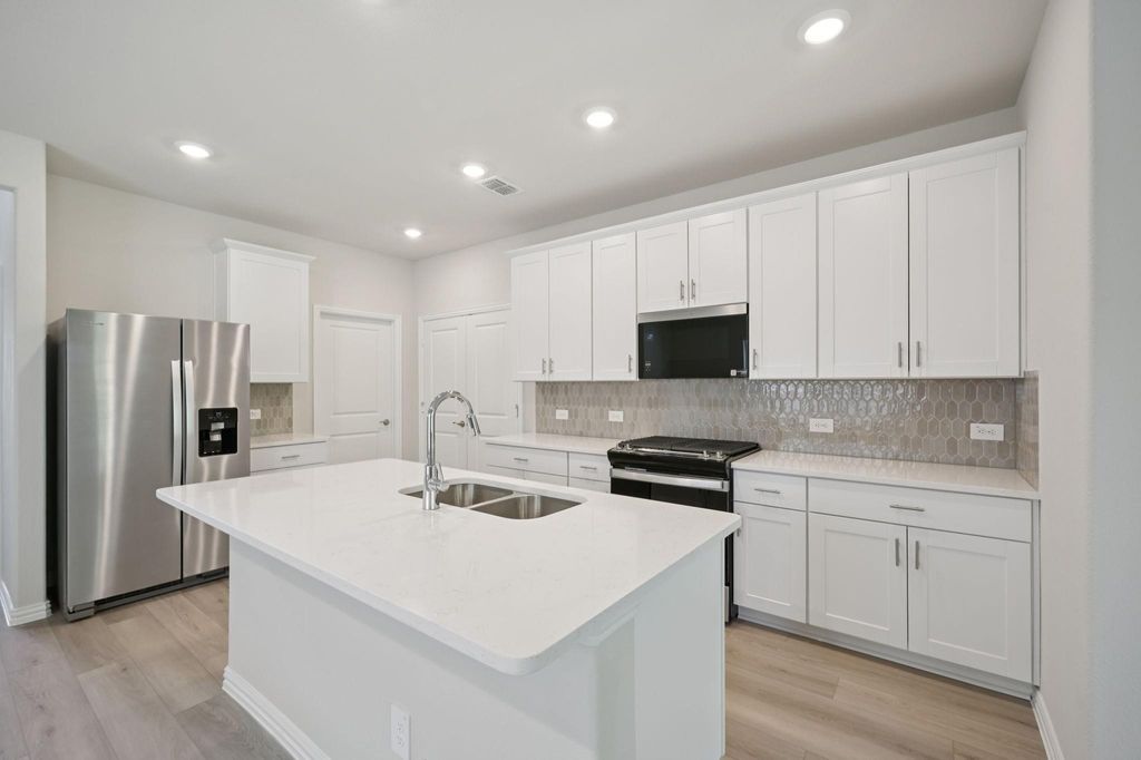 3412 Brompton Drive, Princeton, TX 75071
