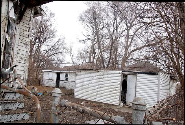 17138 Eureka Street, Hamtramck, MI 48212