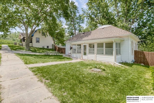 714 S 10th Street, Plattsmouth, NE 68048