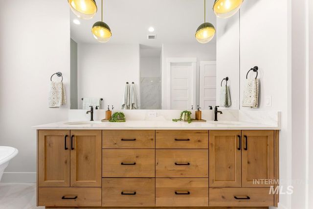 7175 W Waxwing Dr, Boise, ID 83714