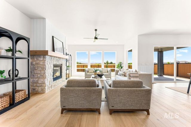 7175 W Waxwing Dr, Boise, ID 83714