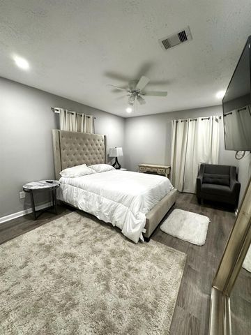 3453 Mount Pleasant Street, Houston, TX 77021