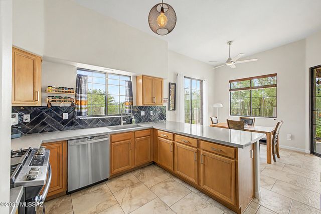 3394 W Quail Haven Circle, Tucson, AZ 85745