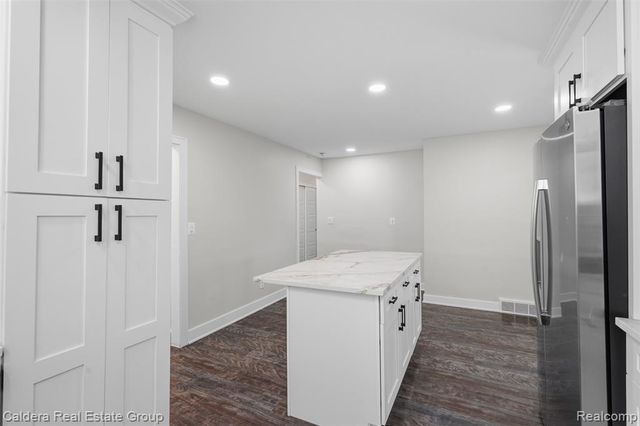 20291 Lacrosse Avenue, Southfield, MI 48076