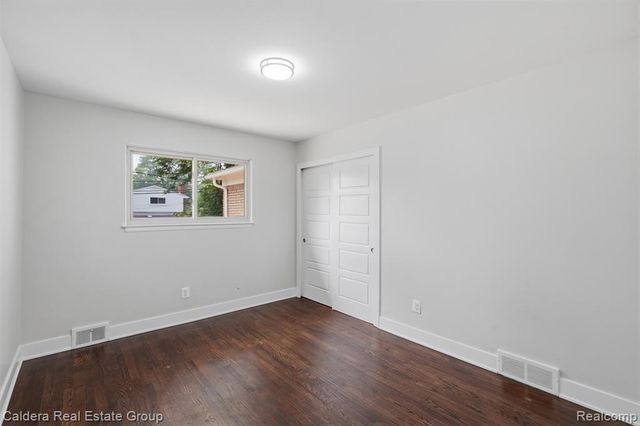 20291 Lacrosse Avenue, Southfield, MI 48076