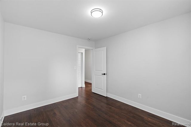 20291 Lacrosse Avenue, Southfield, MI 48076