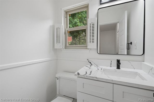 20291 Lacrosse Avenue, Southfield, MI 48076