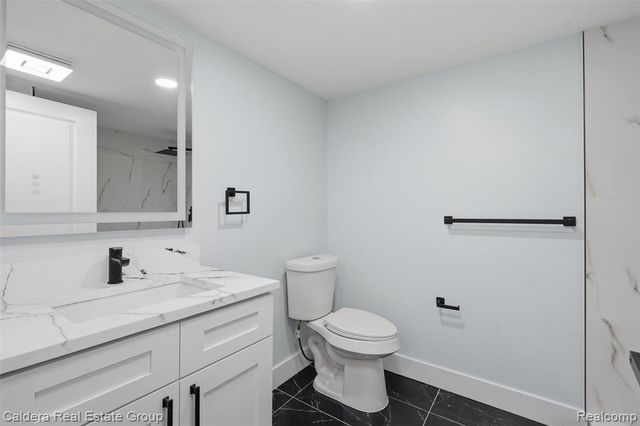20291 Lacrosse Avenue, Southfield, MI 48076