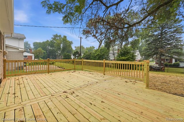 20291 Lacrosse Avenue, Southfield, MI 48076