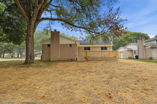 20291 Lacrosse Avenue, Southfield, MI 48076