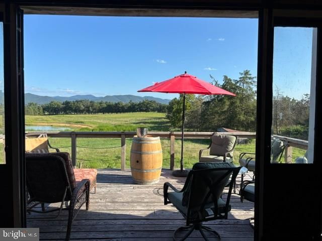 625 RIVERBEND RD, Stanley, VA 22851