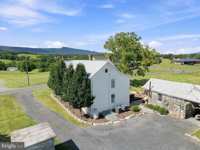625 RIVERBEND RD, Stanley, VA 22851