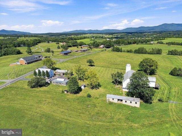 625 RIVERBEND RD, Stanley, VA 22851