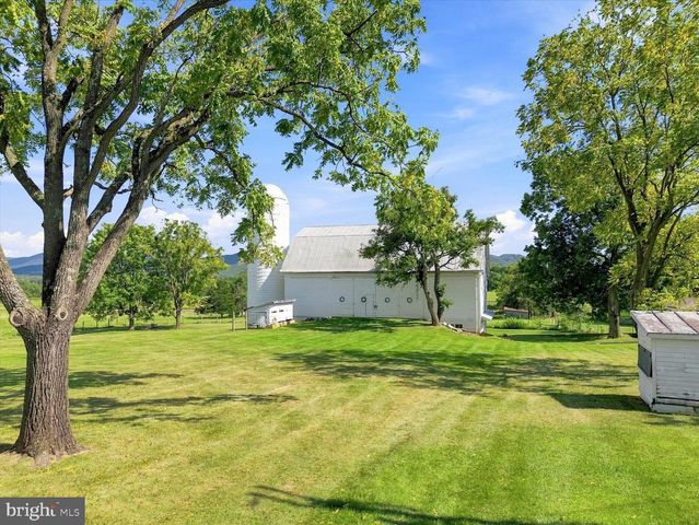 625 RIVERBEND RD, Stanley, VA 22851