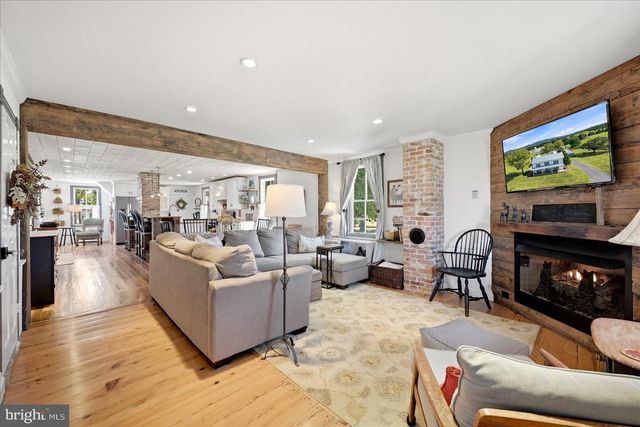 625 RIVERBEND RD, Stanley, VA 22851