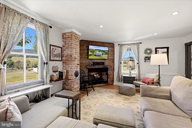 625 RIVERBEND RD, Stanley, VA 22851