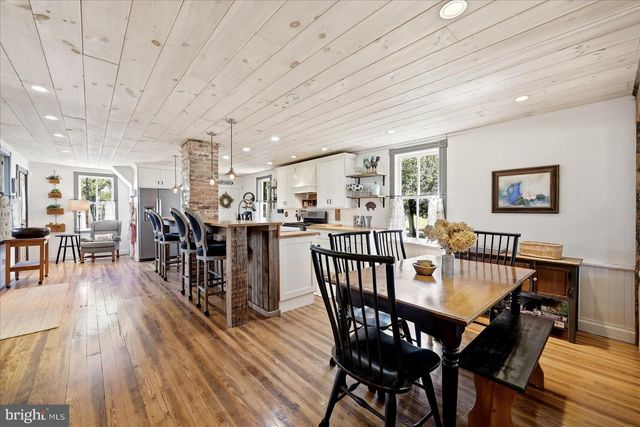 625 RIVERBEND RD, Stanley, VA 22851