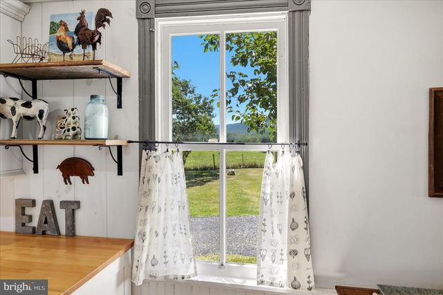 625 RIVERBEND RD, Stanley, VA 22851