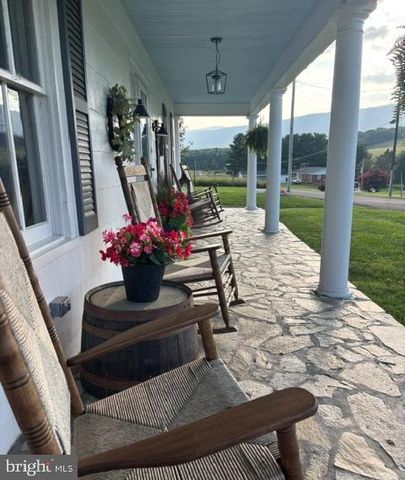 625 RIVERBEND RD, Stanley, VA 22851