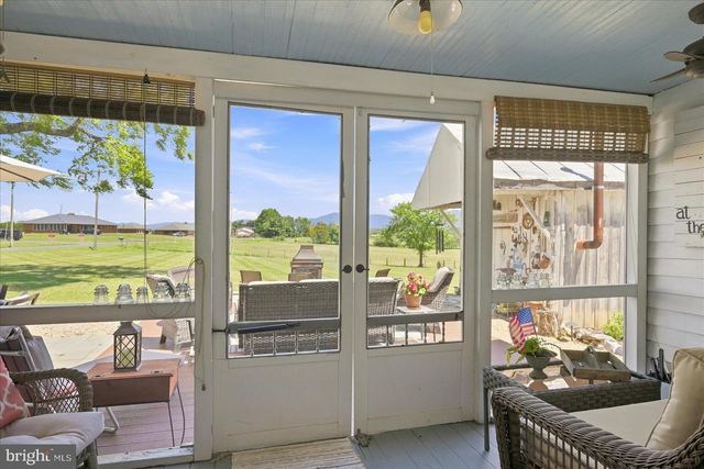 625 RIVERBEND RD, Stanley, VA 22851