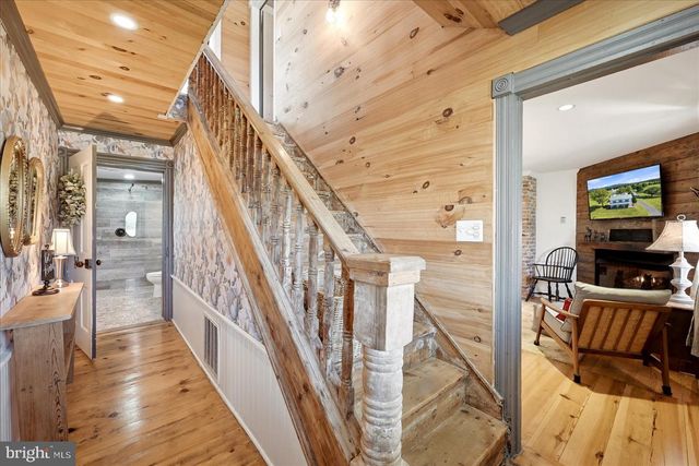 625 RIVERBEND RD, Stanley, VA 22851