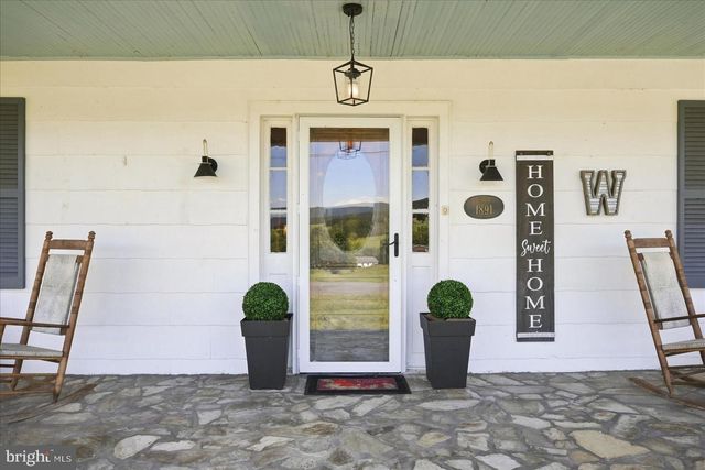 625 RIVERBEND RD, Stanley, VA 22851