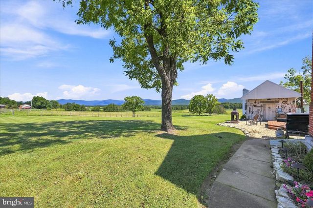 625 RIVERBEND RD, Stanley, VA 22851