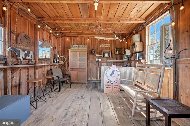 625 RIVERBEND RD, Stanley, VA 22851