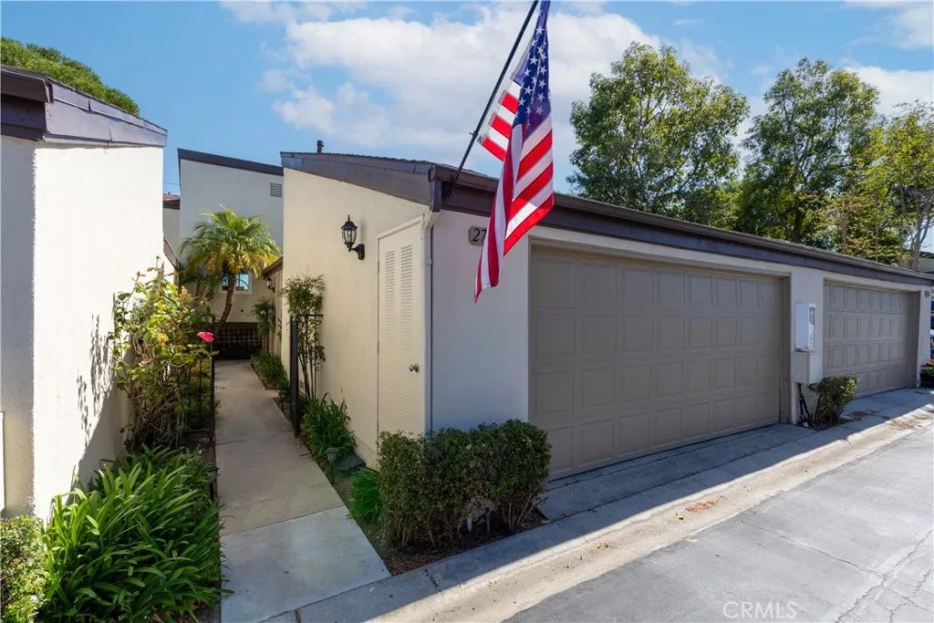 2740 Craig, Fullerton, CA 92835