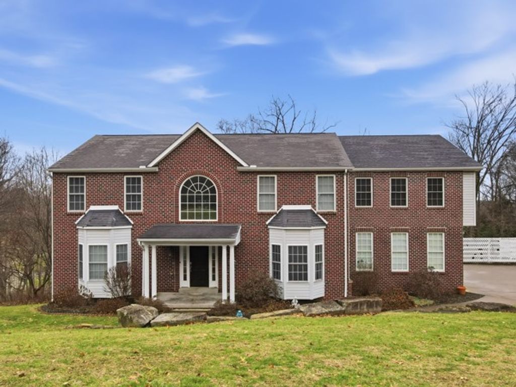 2338 Nicholson Road, Franklin Park, PA 15143