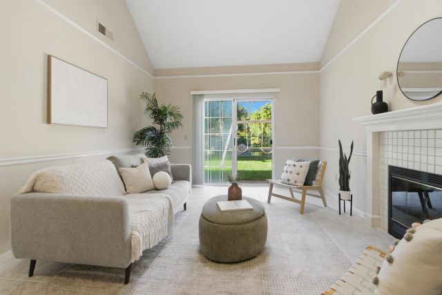 988 Rose Arbor Dr, San Marcos, CA 92078