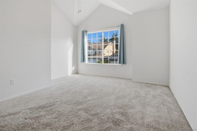 988 Rose Arbor Dr, San Marcos, CA 92078