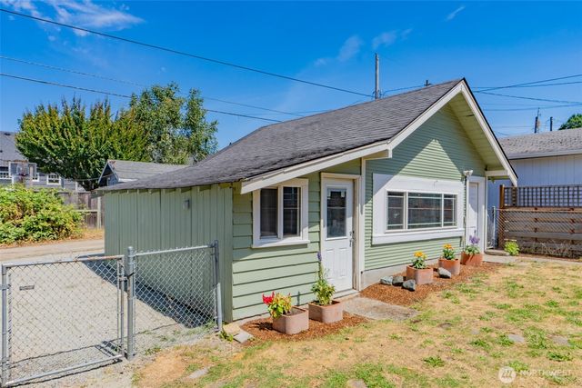 3819 N 7th Street, Tacoma, WA 98406
