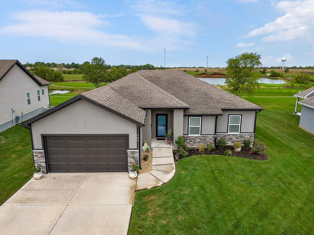 704 Salem Road, Lawson, MO 64062