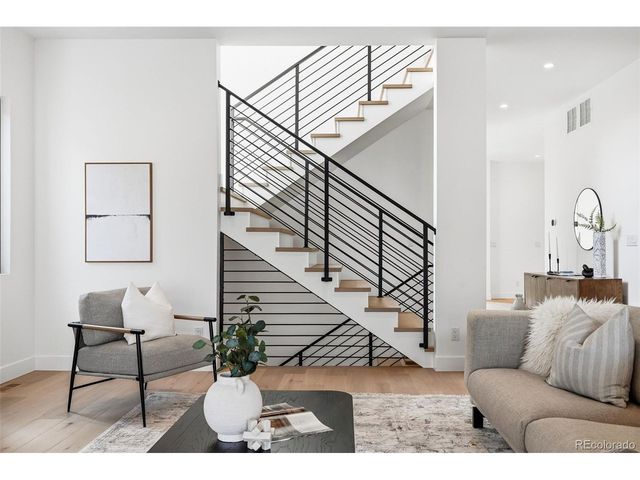 910 S Gaylord St, Denver, CO 80209