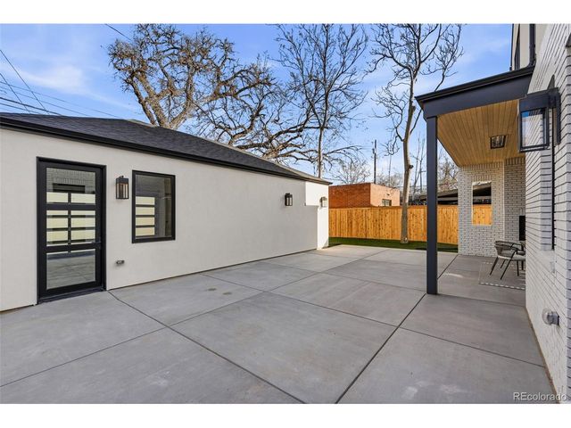 910 S Gaylord St, Denver, CO 80209