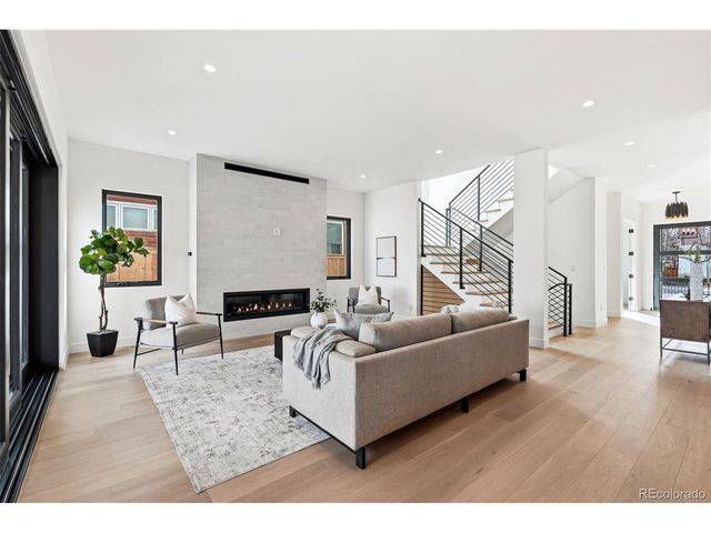 910 S Gaylord St, Denver, CO 80209