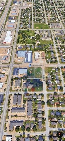 8021 White Settlement Road, White Settlement, TX 76108