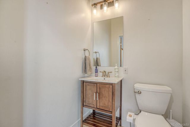 1890 W 32nd Avenue, Denver, CO 80211