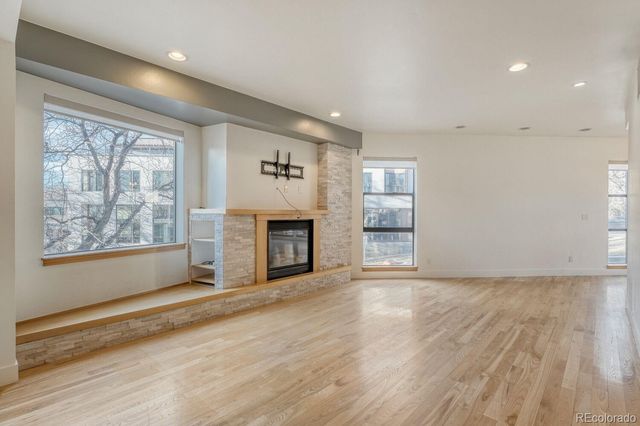 1890 W 32nd Avenue, Denver, CO 80211